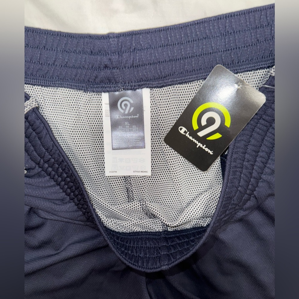 NWT CHAMPION ACTIVE SHORT NAVY SIZE XL - Picture 5 of 5